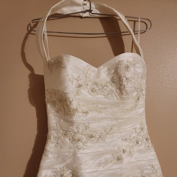 Wedding Dress Ivory La Sposa Size 4 - Picture 4 of 11